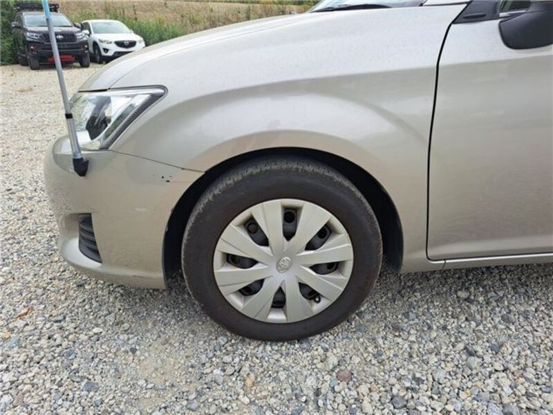 COROLLA AXIO