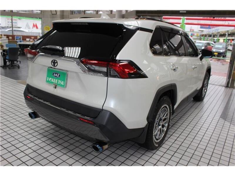 RAV4