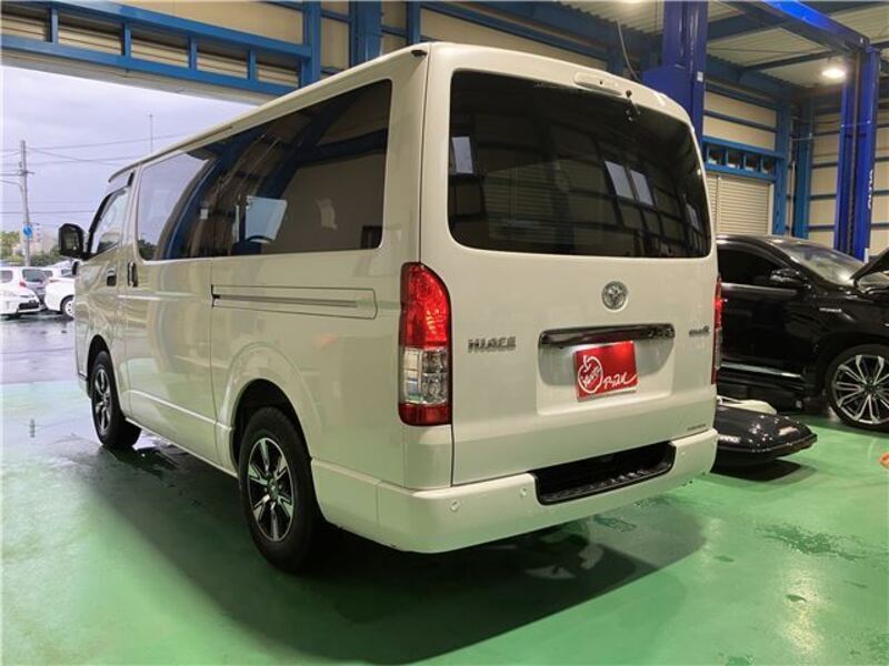 HIACE