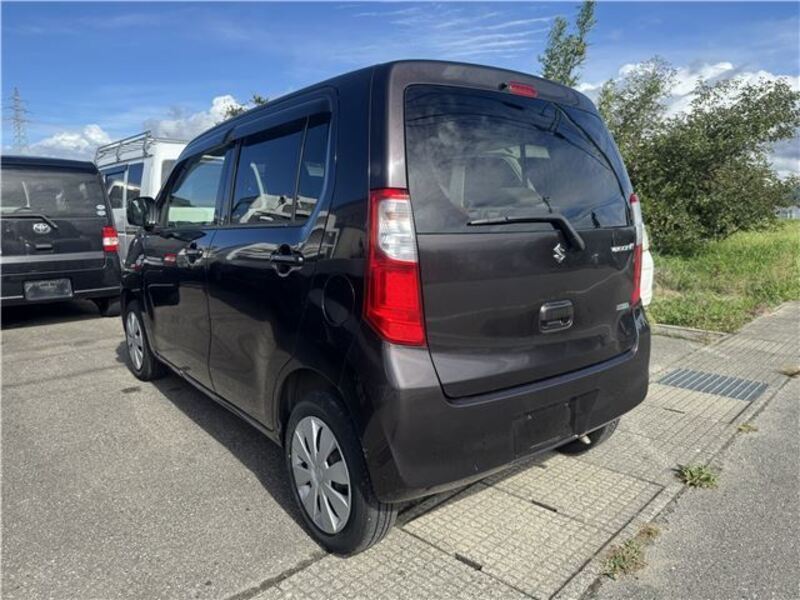 WAGON R