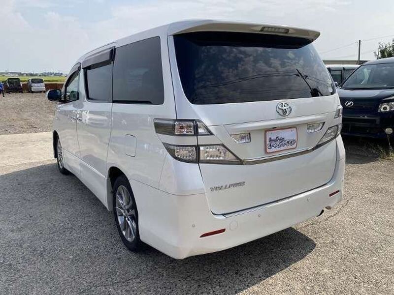 VELLFIRE