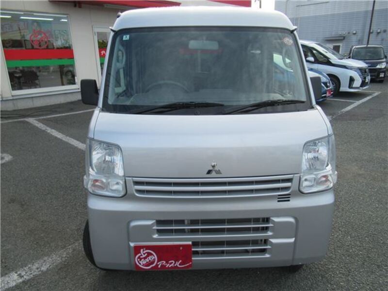 MINICAB VAN