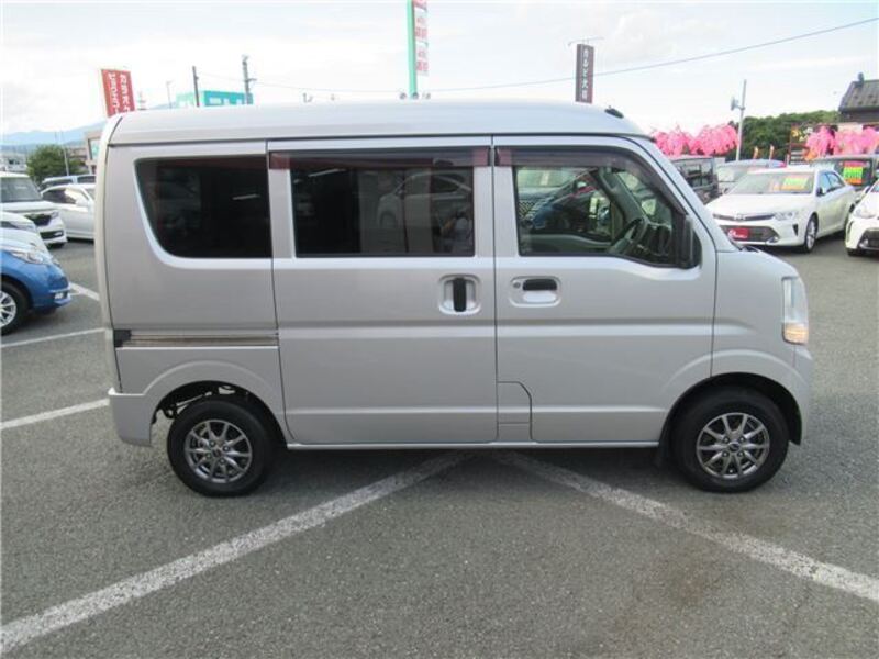 MINICAB VAN