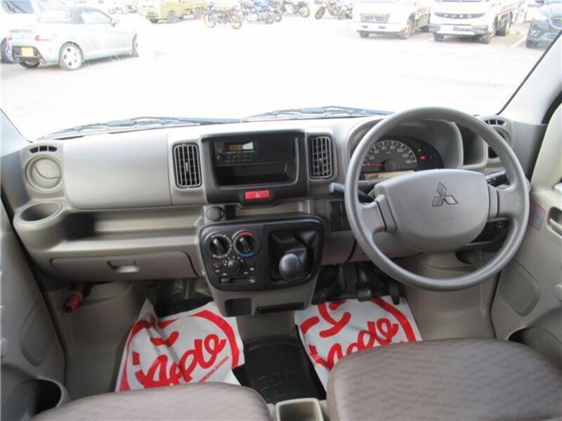 MINICAB VAN