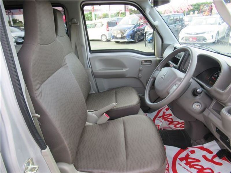 MINICAB VAN