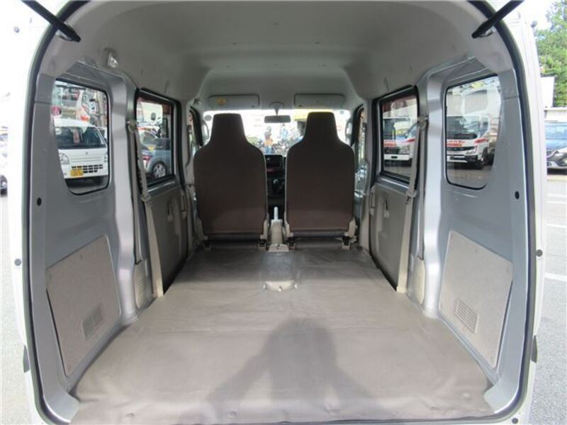 MINICAB VAN