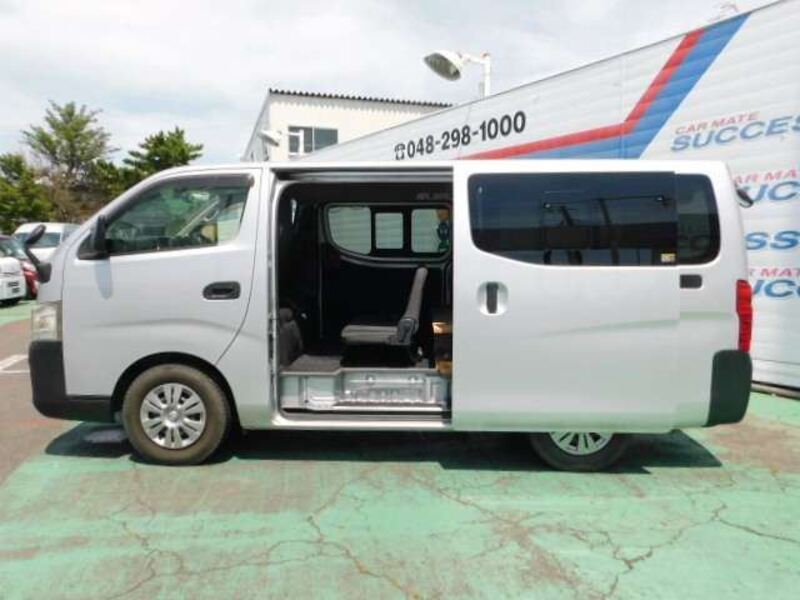 NV350 CARAVAN