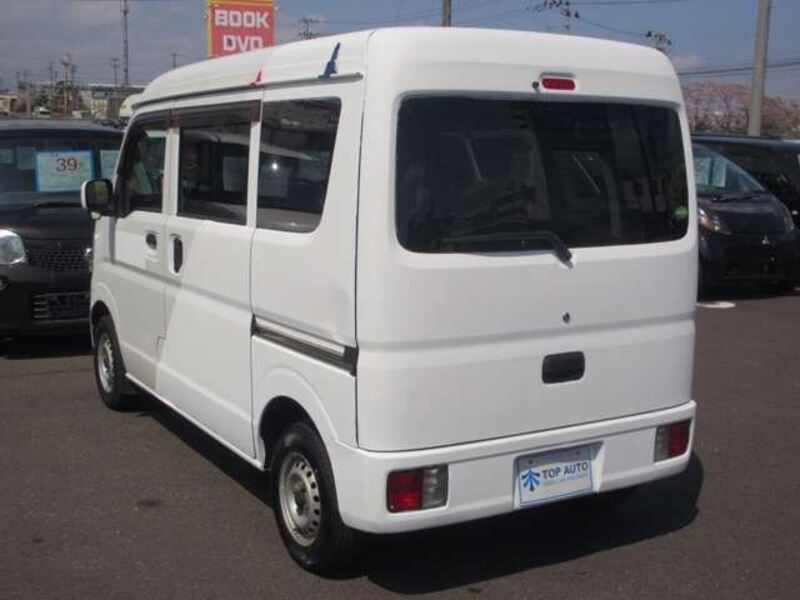 MINICAB VAN