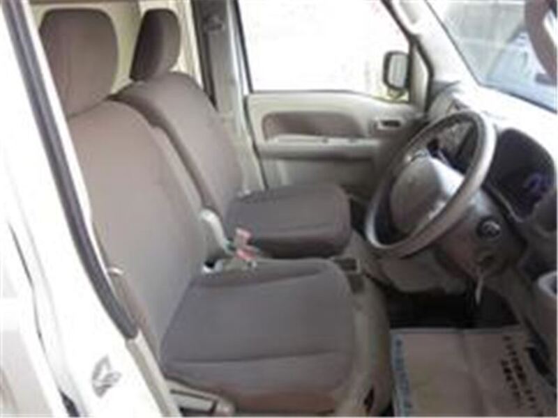MINICAB VAN
