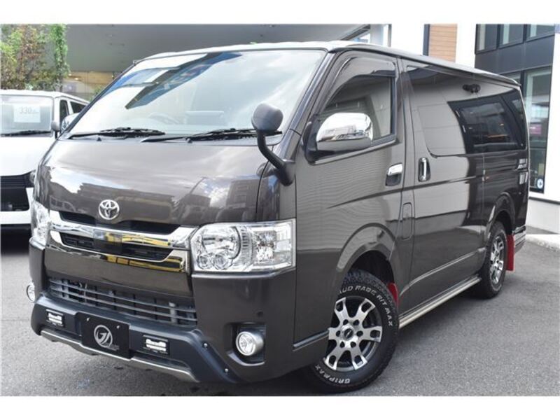 HIACE VAN