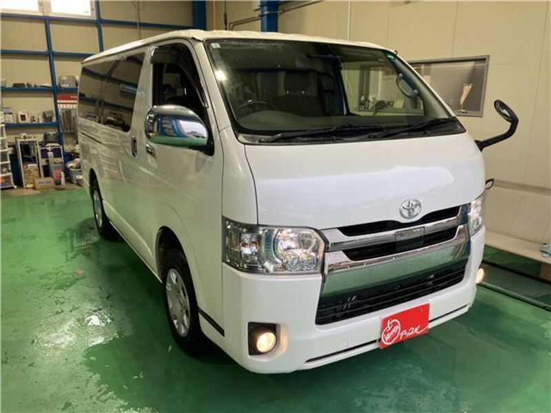 HIACE