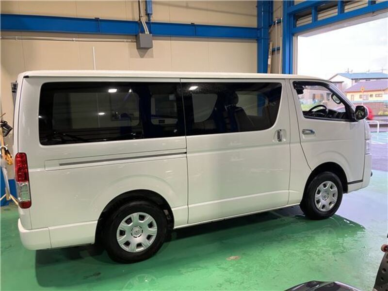 HIACE