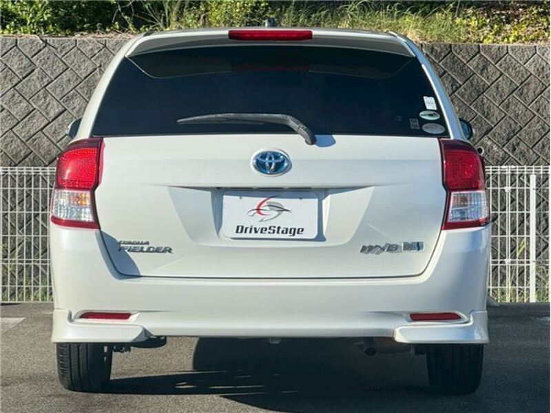 COROLLA FIELDER