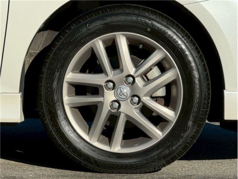 COROLLA FIELDER