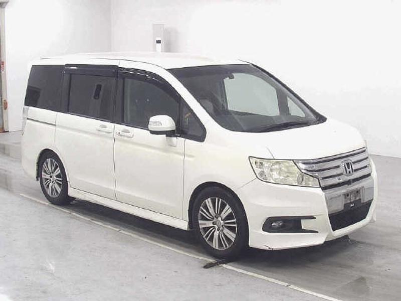 STEP WAGON