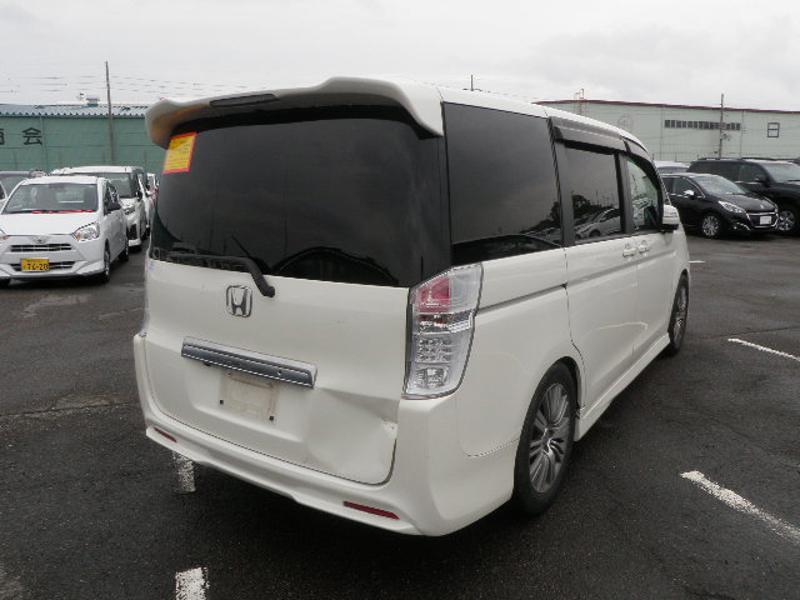 STEP WAGON