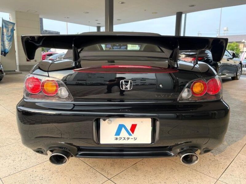S2000