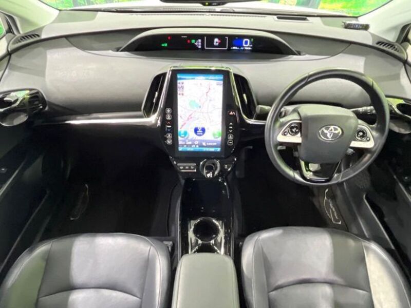 PRIUS PHV