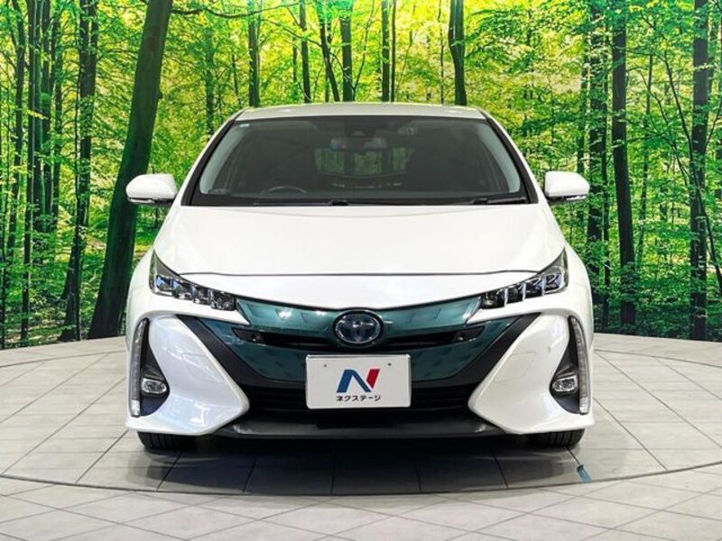 PRIUS PHV