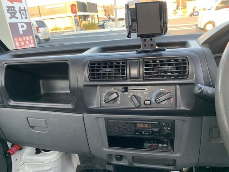 CLIPPER TRUCK