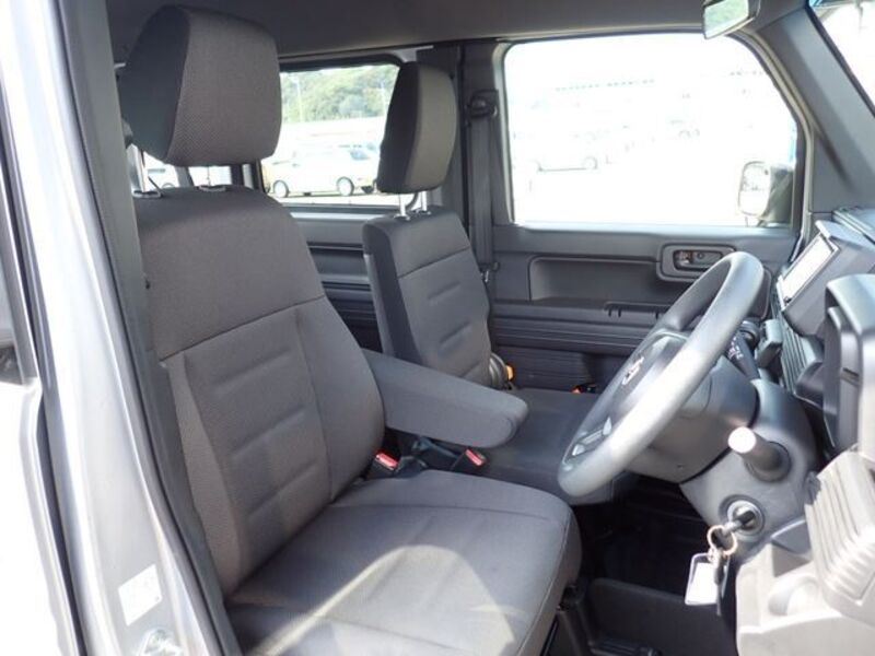 N-VAN