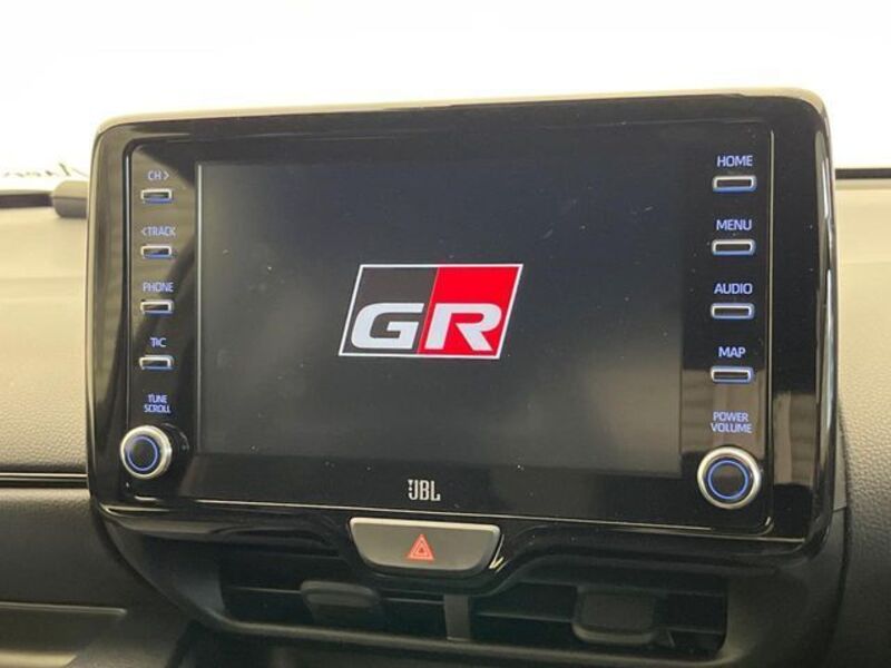 GR YARIS