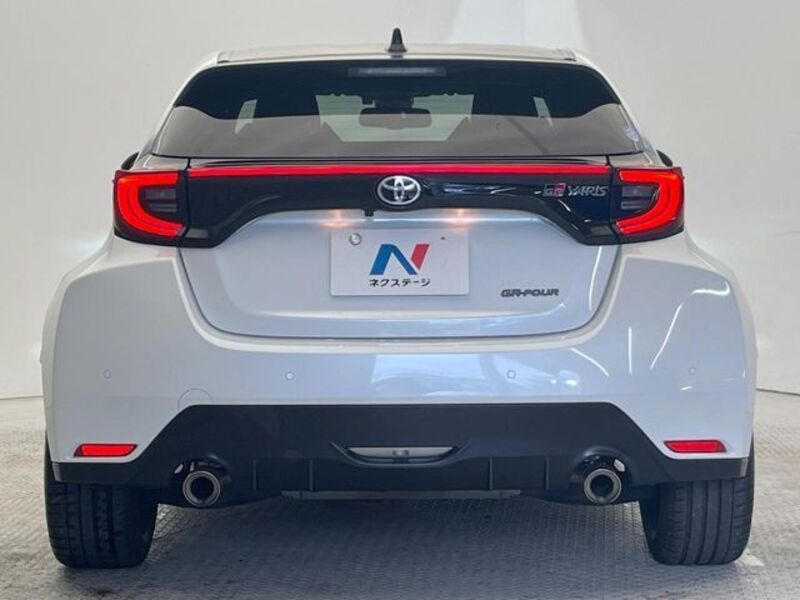 GR YARIS