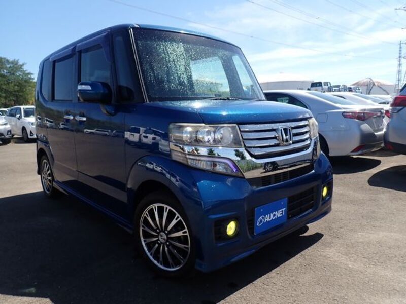HONDA N BOX CUSTOM