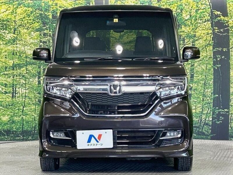 N BOX CUSTOM