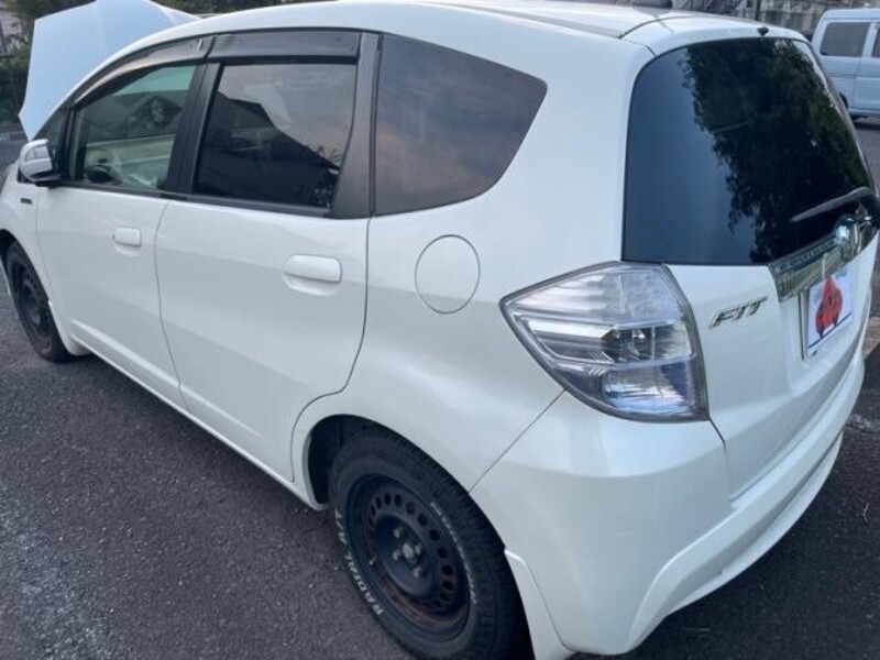 FIT HYBRID