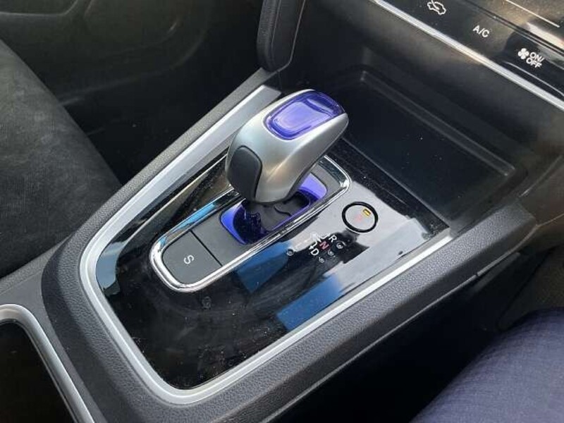SHUTTLE