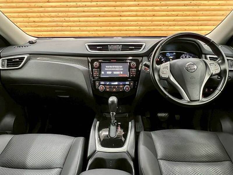 X-TRAIL