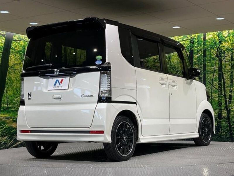 N BOX CUSTOM