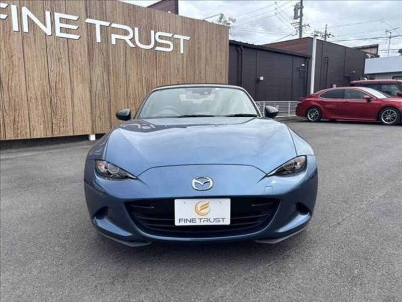 ROADSTER