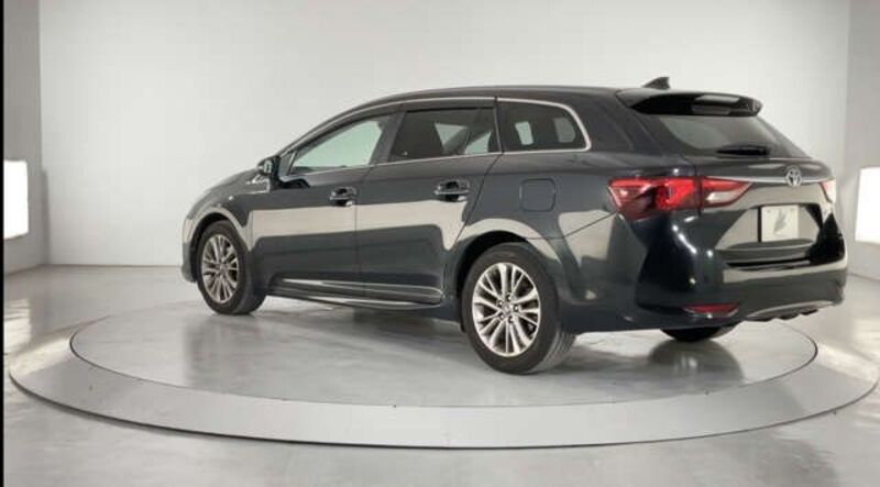 AVENSIS WAGON