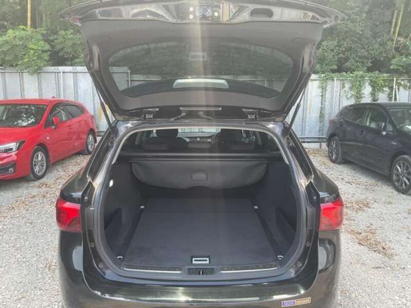 AVENSIS WAGON