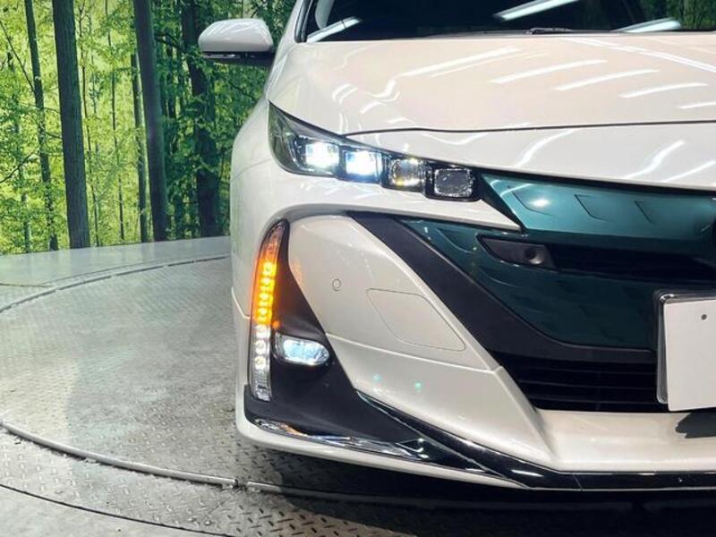 PRIUS PHV