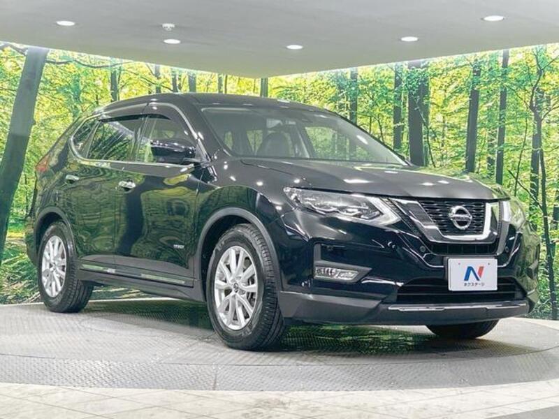 X-TRAIL