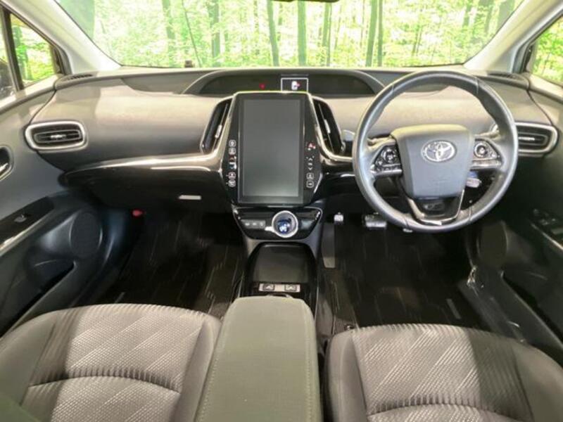 PRIUS PHV
