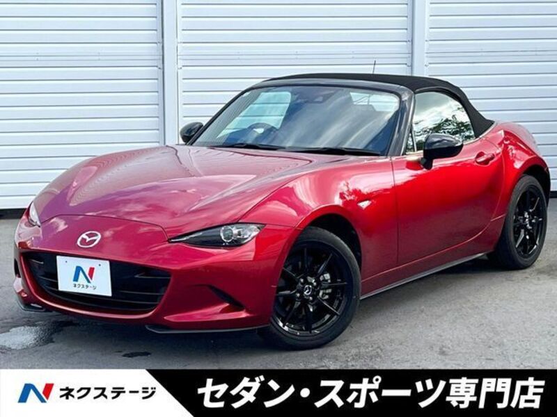 ROADSTER-0