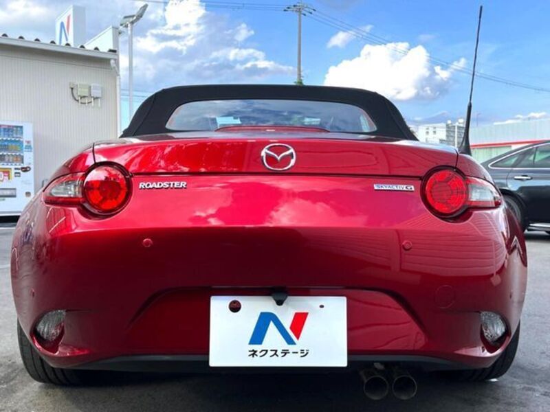 ROADSTER