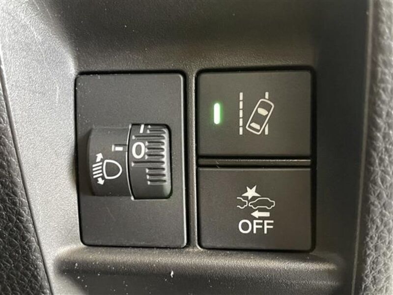 N-VAN
