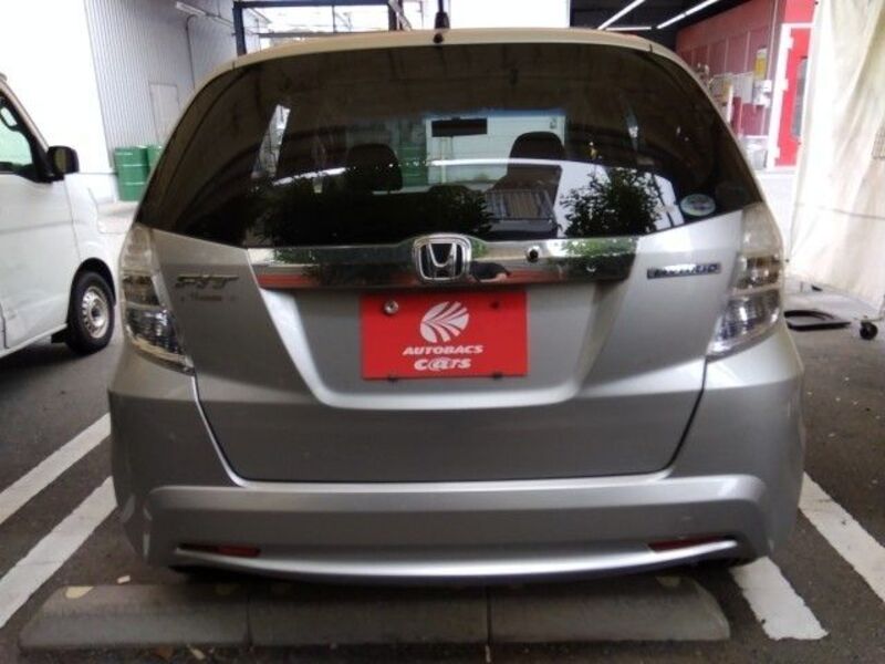 FIT HYBRID