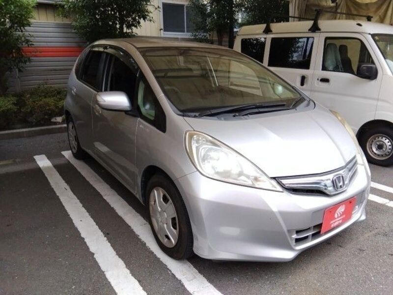 FIT HYBRID