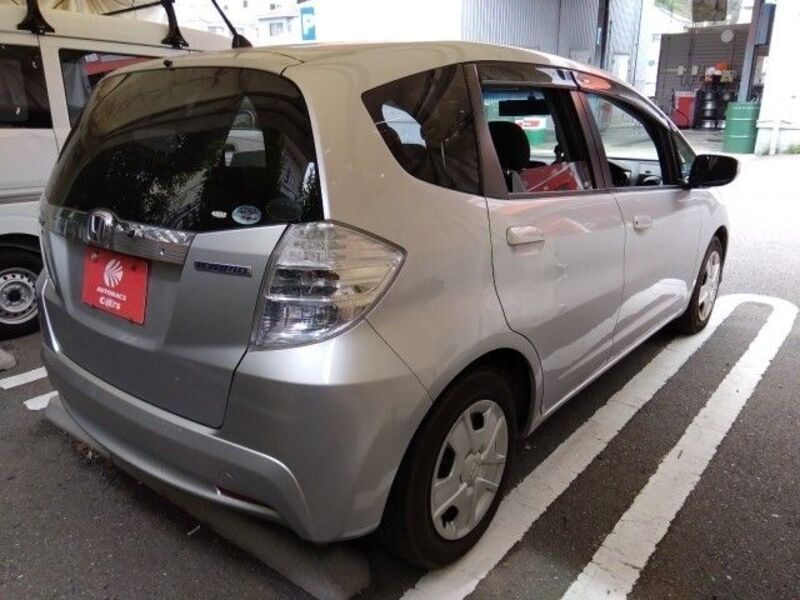 FIT HYBRID