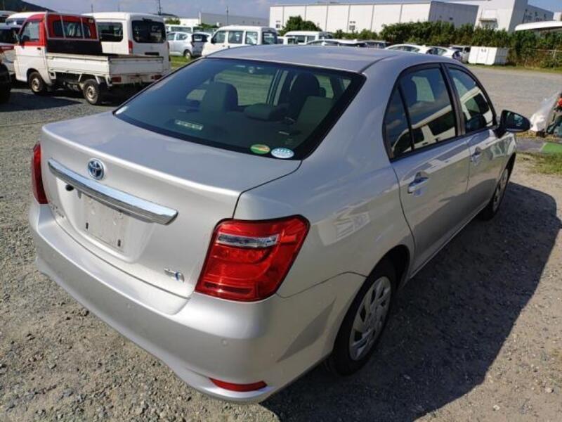 COROLLA AXIO