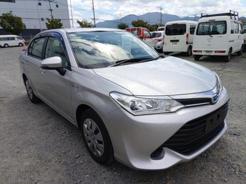 COROLLA AXIO
