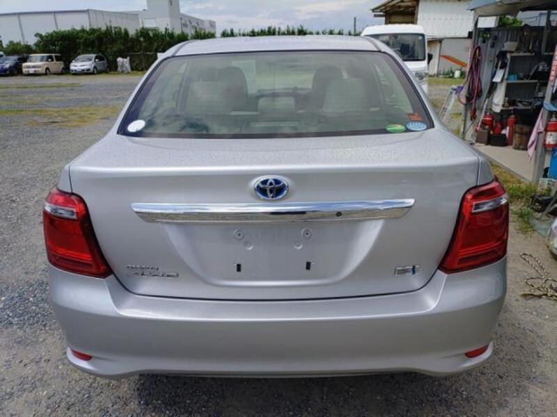 COROLLA AXIO