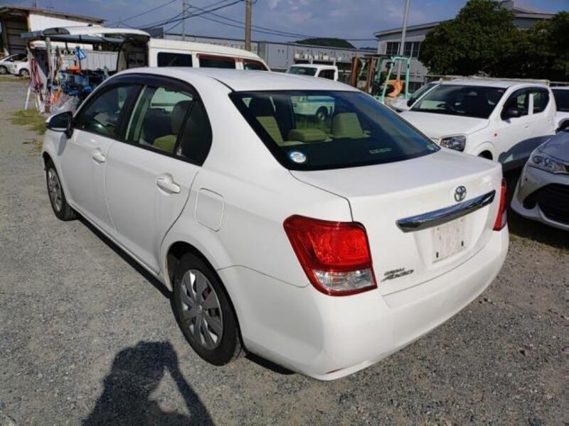 COROLLA AXIO