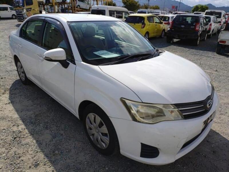 COROLLA AXIO